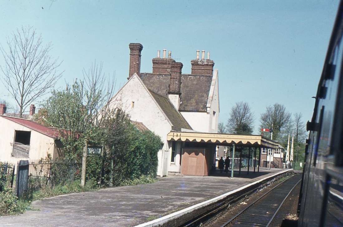 Lympstone Railway Station Photo Exmouth Topsham Line. Woodbury Road 4